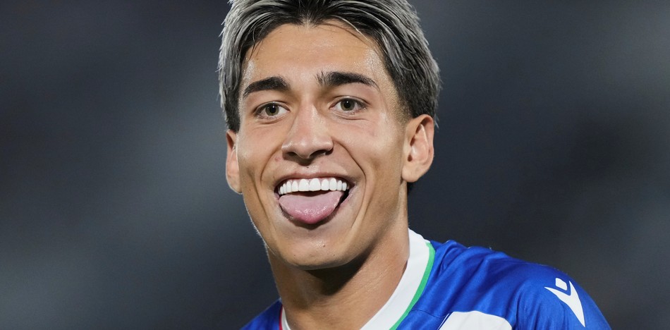 La historia de Maher Carrizo, el 'otro Mastantuono' del fútbol argentino que ilusiona a todo Vélez y acapara interés en Europa